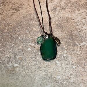 Elegant Green Pendant Necklace
